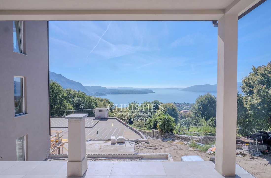 Apartment in Arizzano, Piedmont, Italy 1 - 17735842