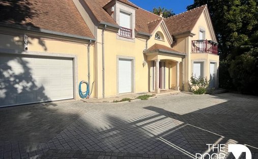 Haus in Limours, Île-de-France, Frankreich 1