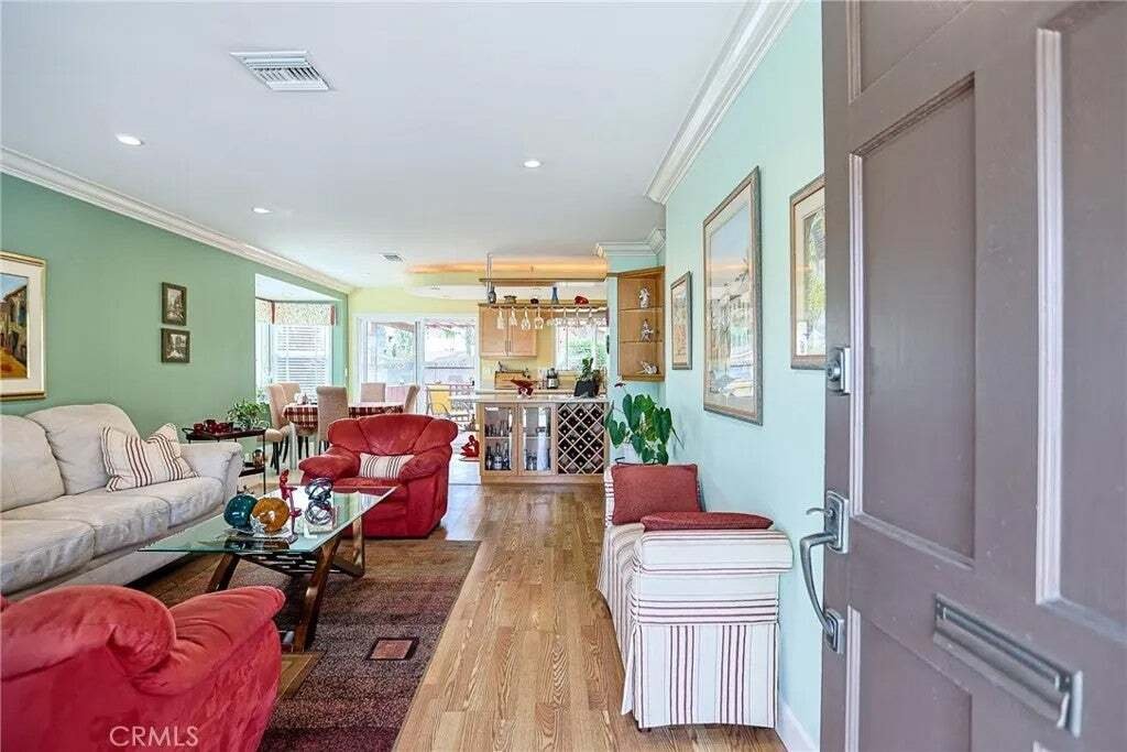 House in Huntington Beach, California, United States 5 - 18890073