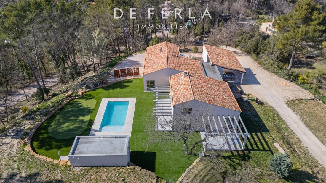 Villa in Trets, Provence-Alpes-Côte d'Azur, Frankreich 2 - 18883990