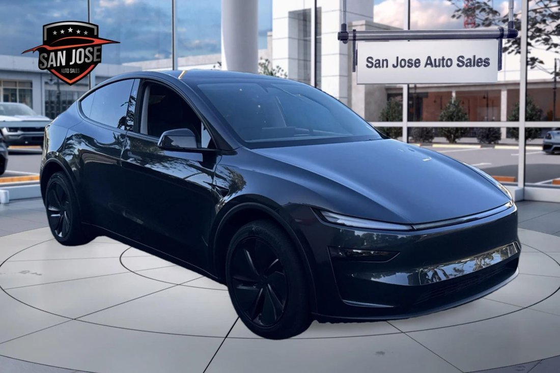 Suv in San Jose, CA, United States 3 - 18892339