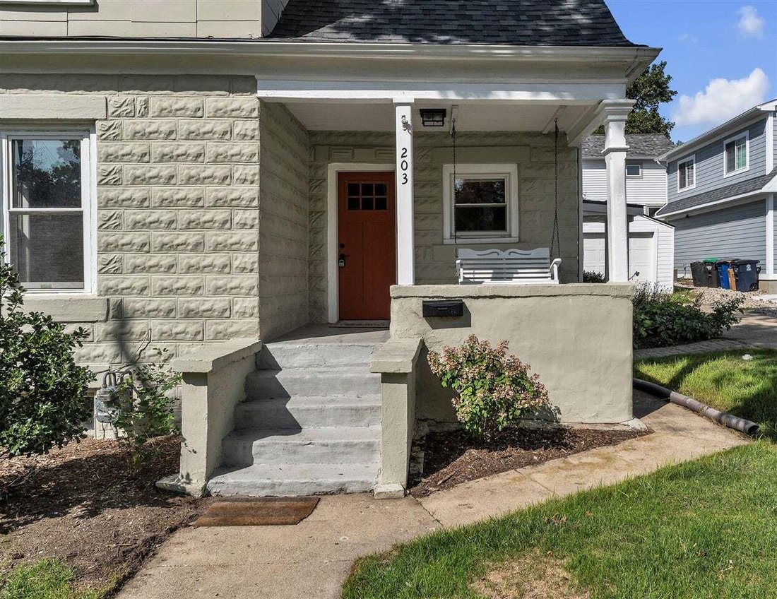 Maison à Ann Arbor, Michigan, États-Unis 2 - 18879457