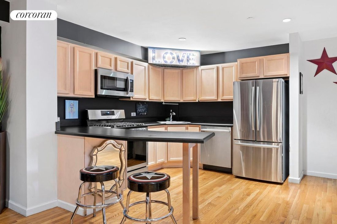 Condo in New York, New York, United States 3 - 18878617