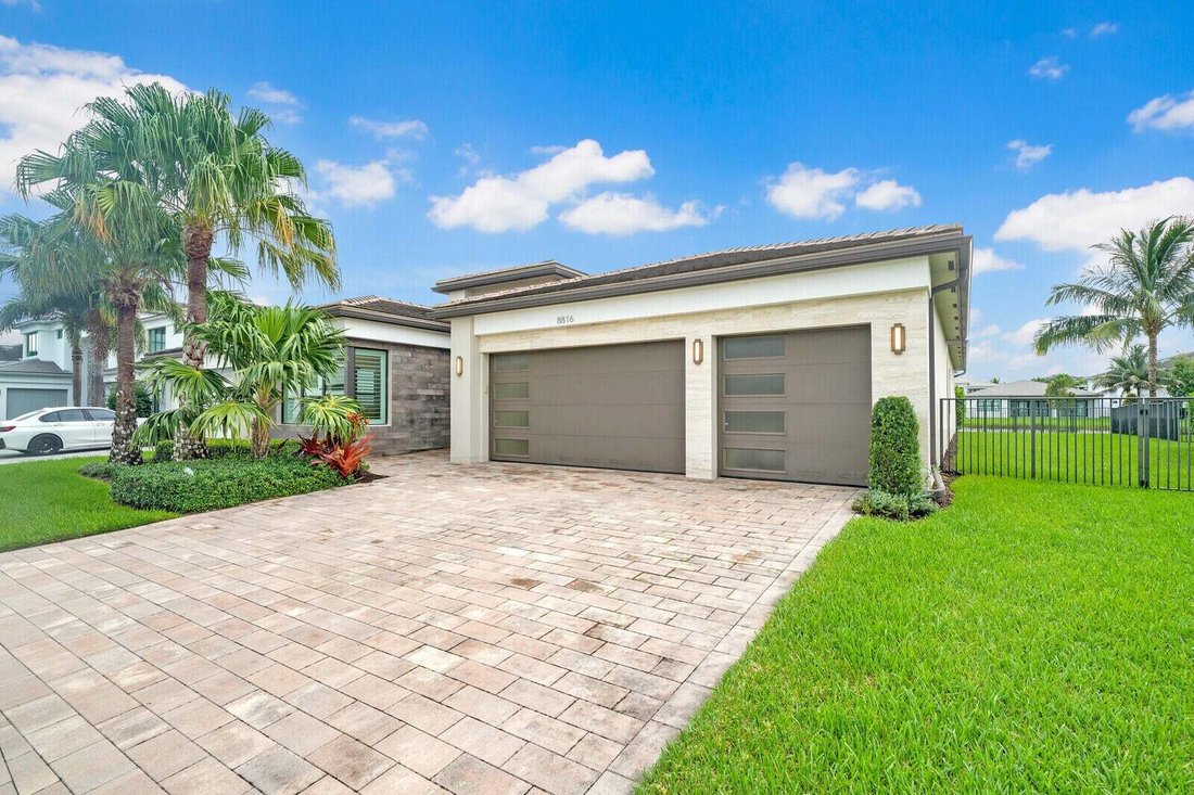 House in Boca Raton, Florida, United States 4 - 18889581