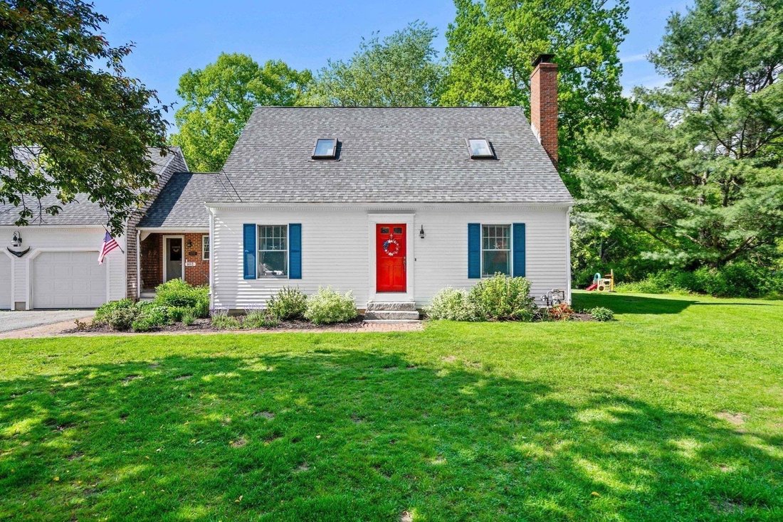 House in Newbury, Massachusetts, United States 2 - 18890651
