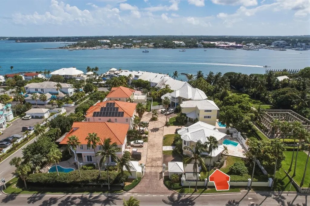Casa in Paradise Island, New Providence, Bahamas 1 - 17377772