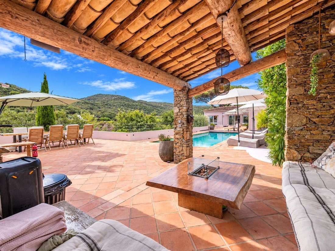 Villa à Fréjus Plage, Fréjus, France 3 - 18884999
