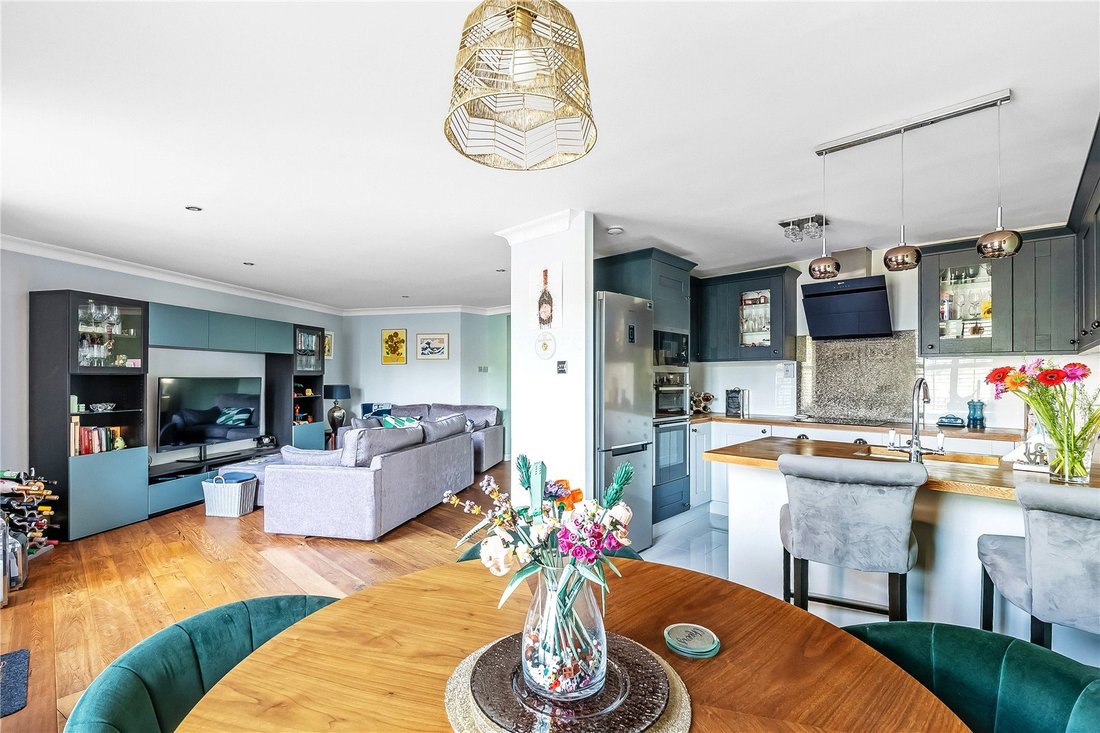 Apartment in Sevenoaks, England 2 - 18878926