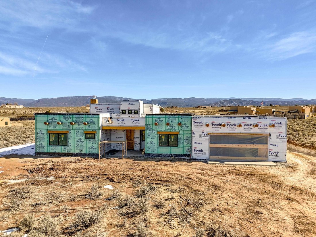 House in Ranchos de Taos, New Mexico, United States 4 - 18888122
