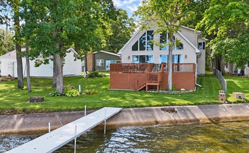 House in Prudenville, Michigan, United States 1