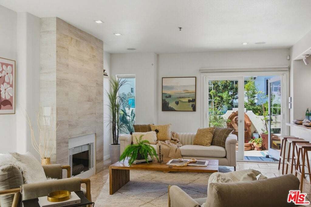 Condominio a Los Angeles, California, Stati Uniti 3 - 18889489
