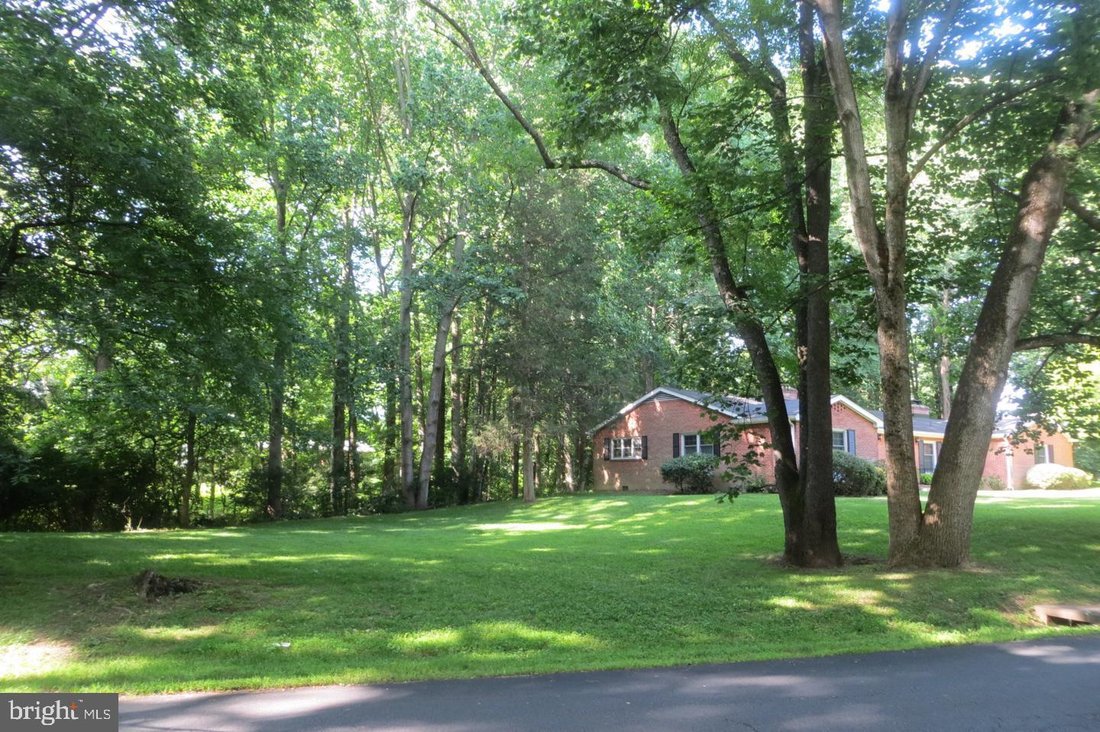 Casa en Vienna, Virginia, Estados Unidos 2 - 18878616