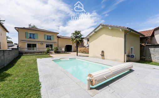 Haus in Chaponnay, Auvergne-Rhone-Alpen, Frankreich 1