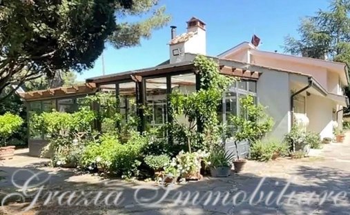 Villa in Centro Storico, Livorno, Tuscany 1