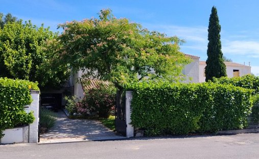 Haus in Sommieres, Okzitanien, Frankreich 1