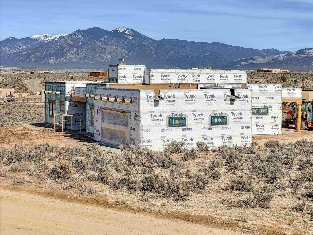 House in Ranchos de Taos, New Mexico, United States 5 - 18888122