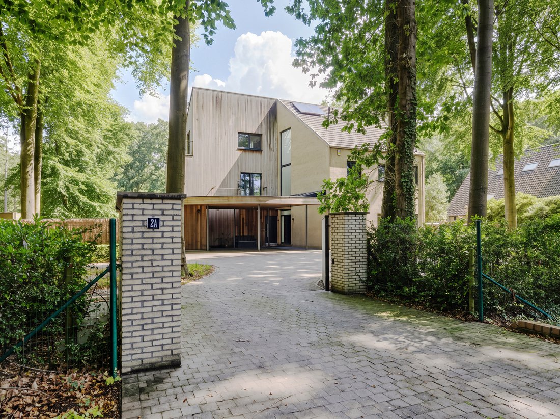 House in Bruges, Flanders, Belgium 1 - 18891407