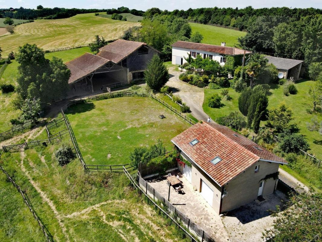 Casa a Montesquiou, Occitania, Francia 2 - 18881055