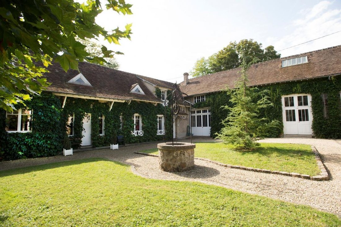 Casa a Courtois-sur-Yonne, Borgogna-Franca Contea, Francia 1 - 18882838