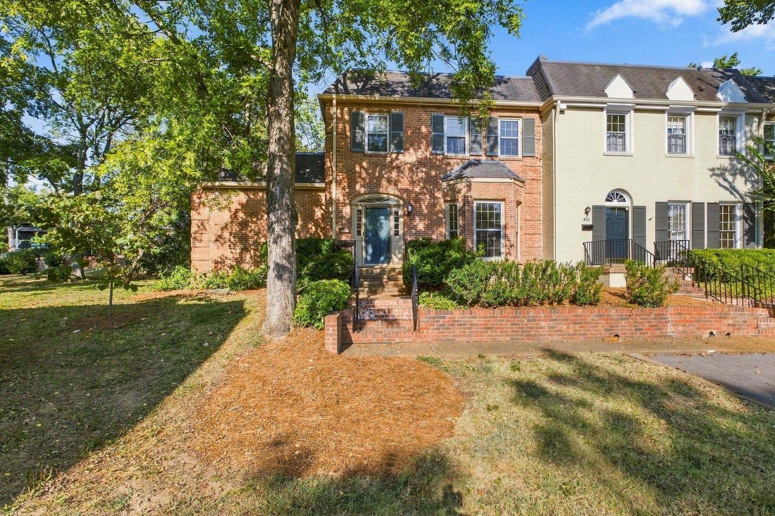 Maison de ville à Forest Hills, Tennessee, États-Unis 1 - 18497291