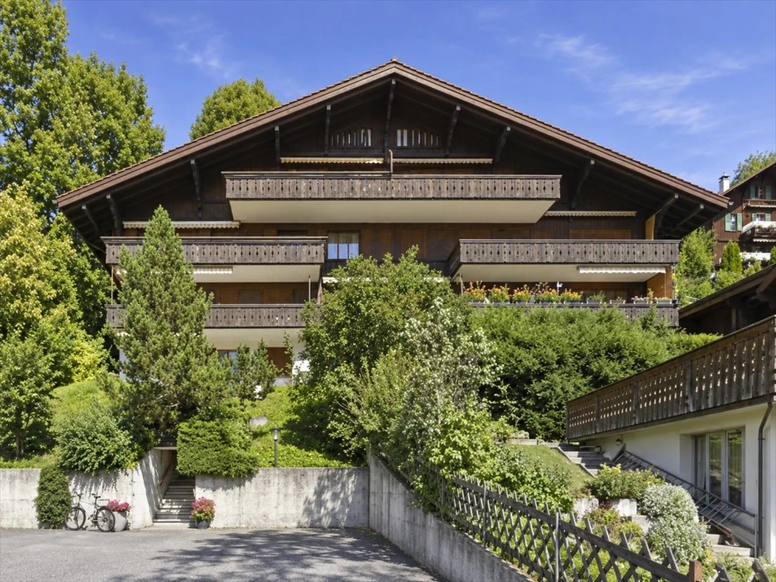 Apartamento en Gstaad, Saanen, Cantón de Berna 1 - 18873420