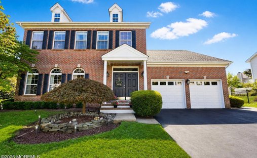 House in Marlboro Township, New Jersey, United States 1