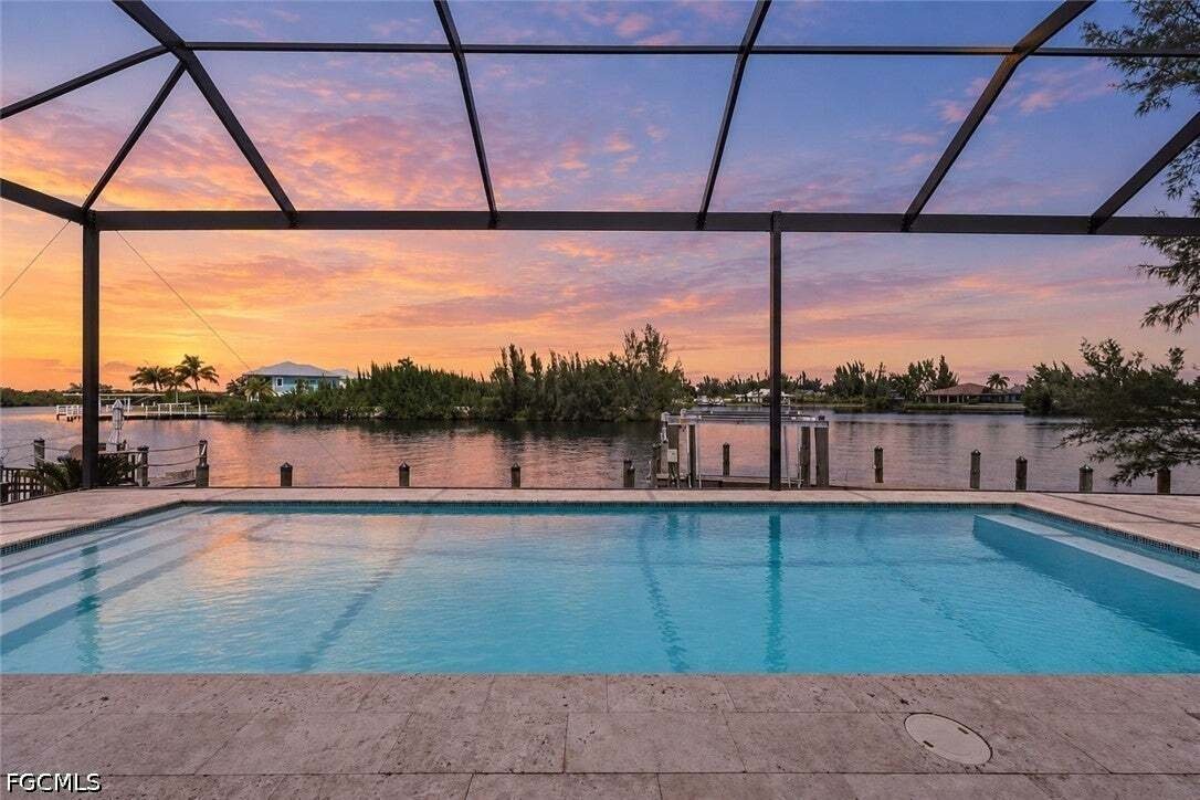 Casa a Cape Coral, Florida, Stati Uniti 2 - 18878868