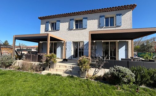 House in La Roque-d'Anthéron, Provence-Alpes-Côte d'Azur, France 1
