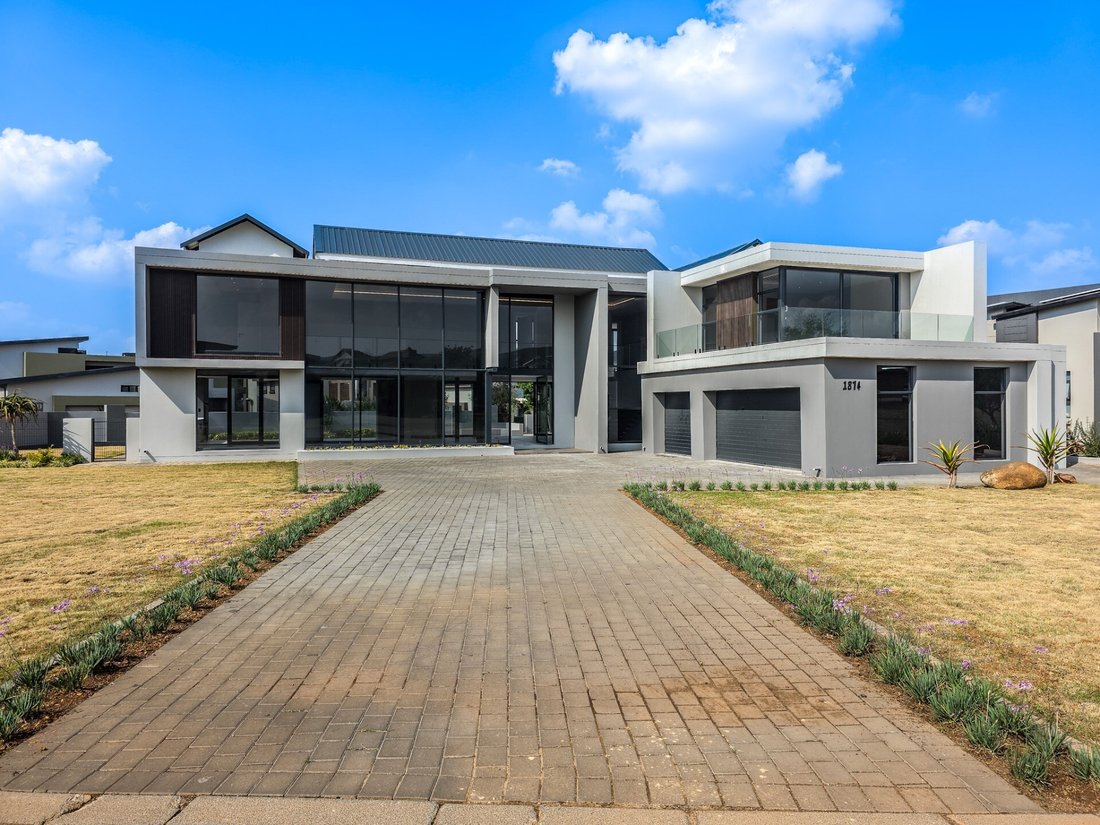 House in Gauteng, South Africa 1 - 18890408