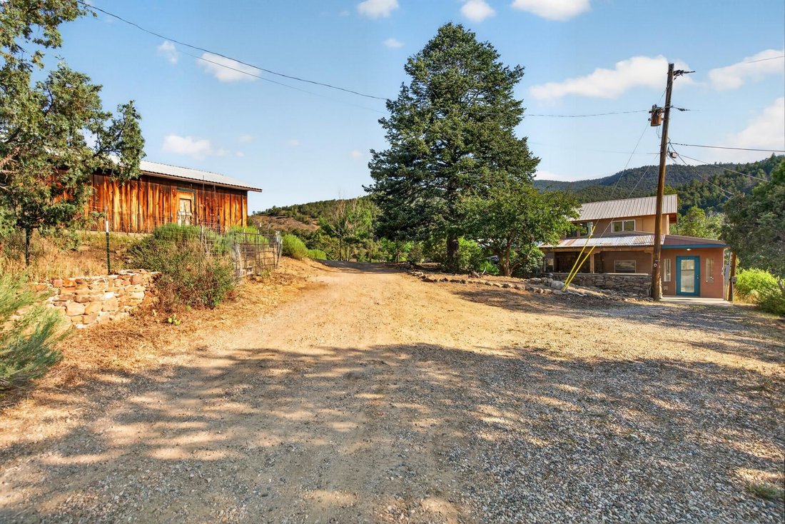 House in Taos, New Mexico, United States 3 - 18888131