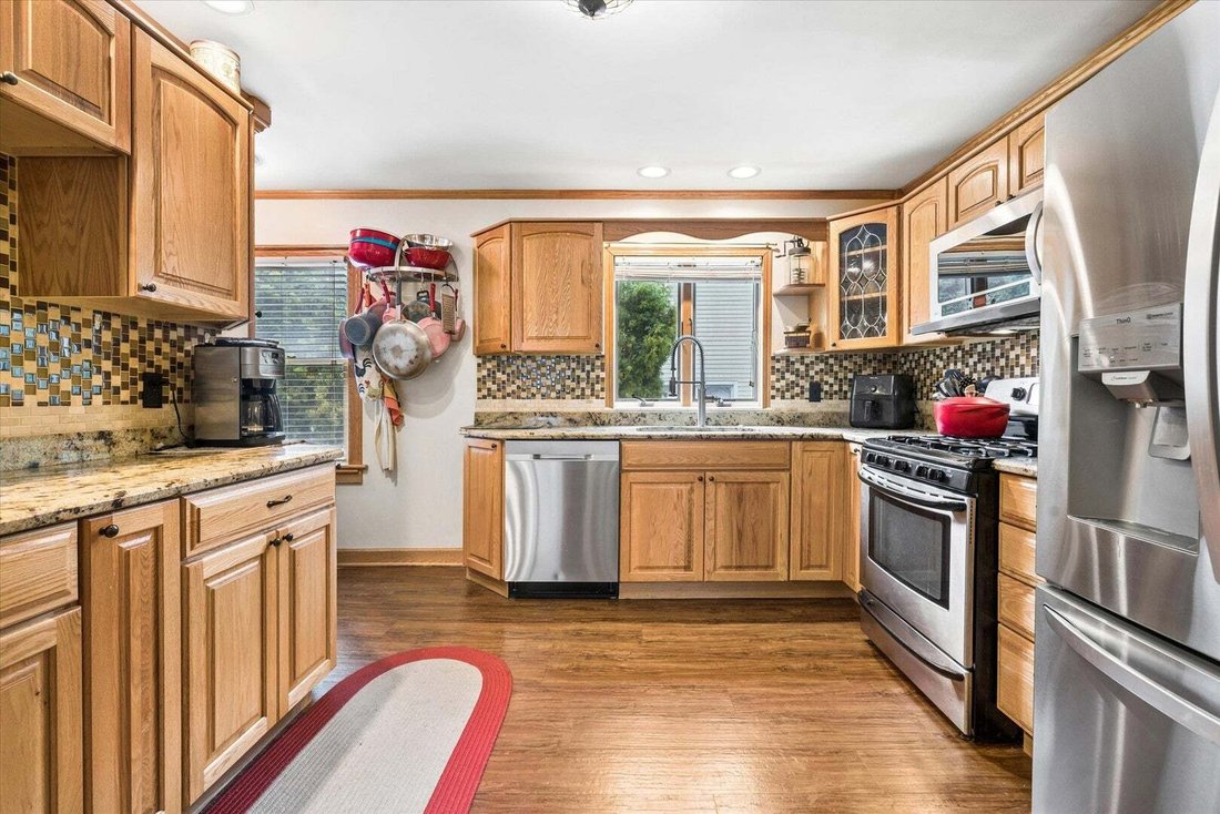 House in Glenview, Illinois, United States 5 - 18889739