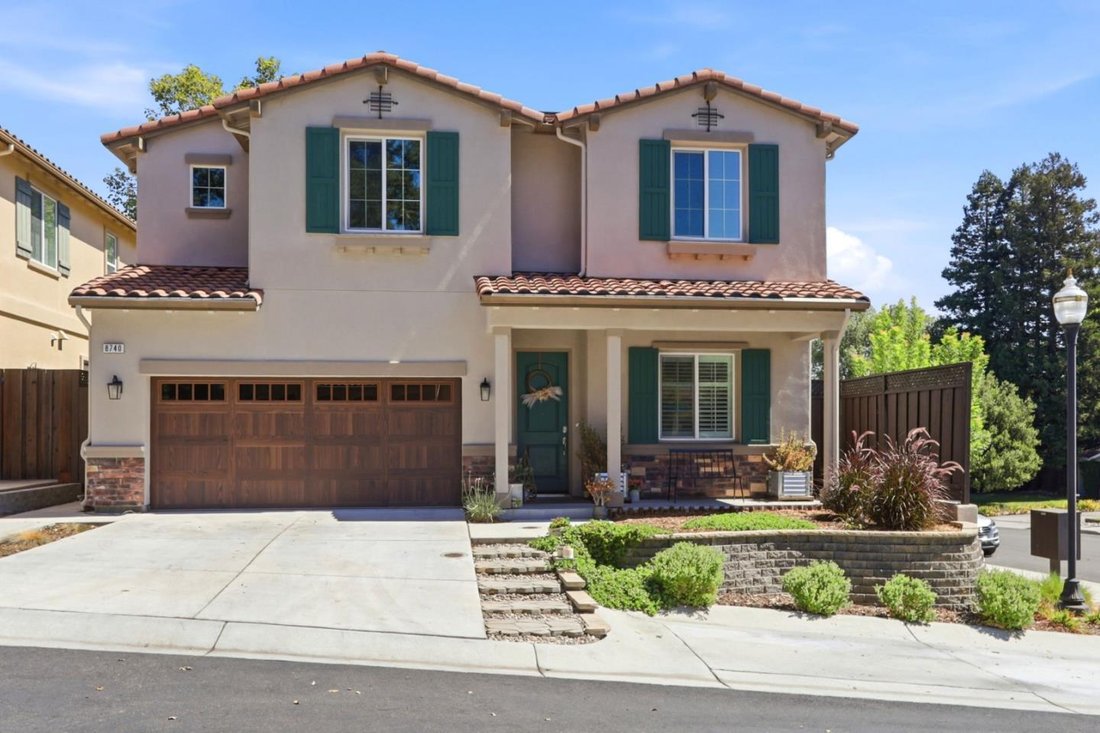 House in Gilroy, California, United States 3 - 18879044