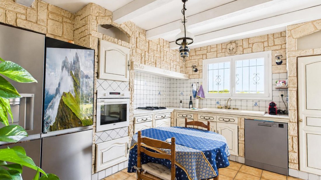Villa in Centre Ville, Carqueiranne, France 3 - 18882663