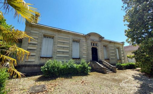 House in Cadillac-sur-Garonne, Nouvelle-Aquitaine, France 1