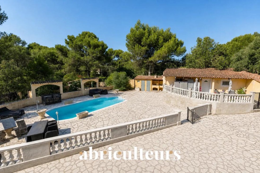 House in Barnoins-Village, Les Pennes-Mirabeau, France 1 - 18890877