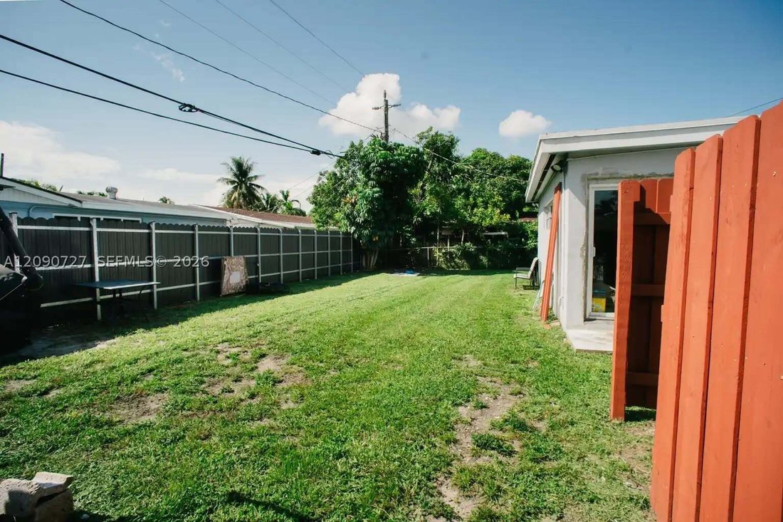 Casa a Miami, Florida, Stati Uniti 4 - 18889388