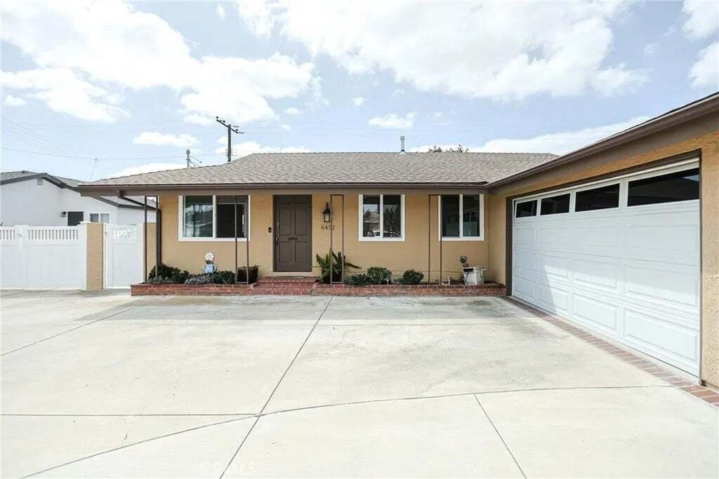 House in Huntington Beach, California, United States 1 - 18890073