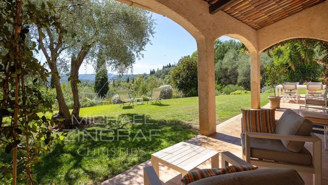 Casa a Spéracèdes, Provenza-Alpi-Costa Azzurra, Francia 1 - 17602407