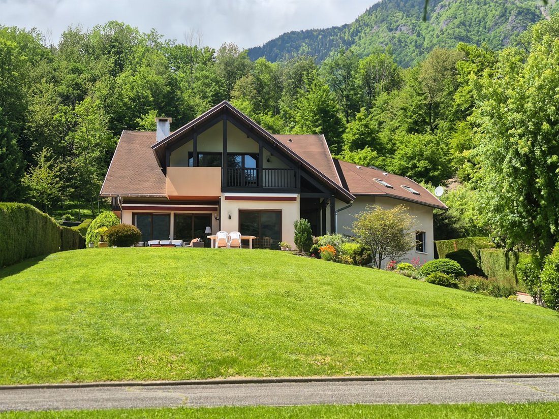 House in Mercury, Auvergne-Rhône-Alpes, France 1 - 18079185