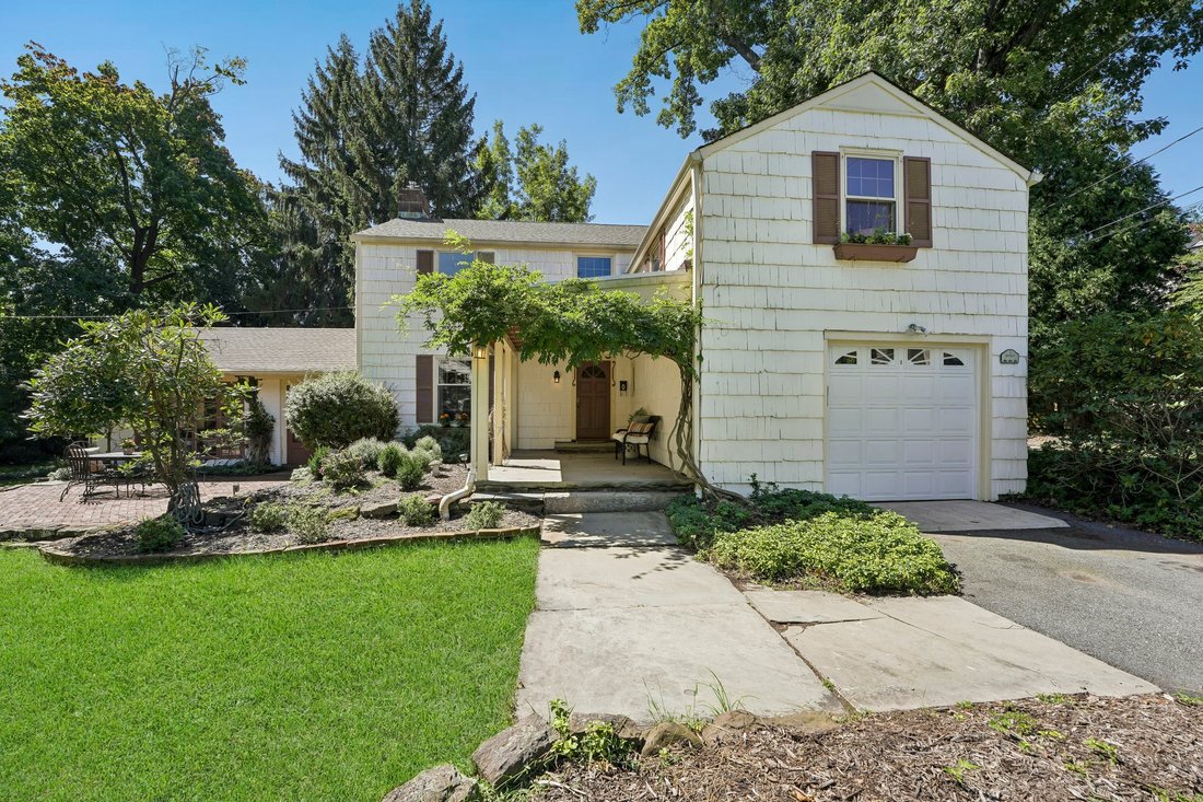 House in Montclair, New Jersey, United States 1 - 18878514