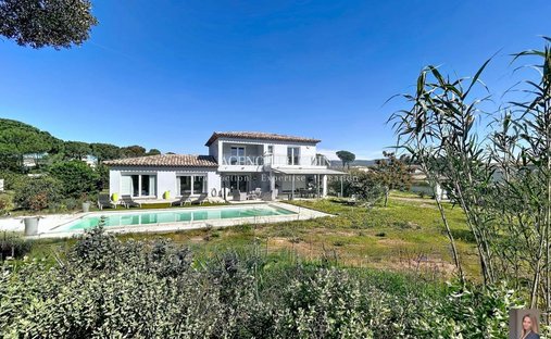 House in La Motte, Provence-Alpes-Côte d'Azur, France 1