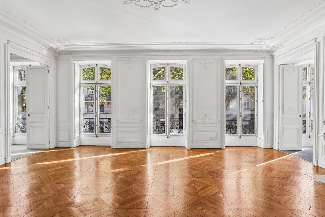 Appartamento a Elysées-Madeleine, Paris 8e Arrondissement, Parigi 2 - 18890873