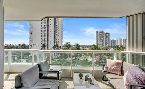 Condo in Aventura, Florida, United States 1