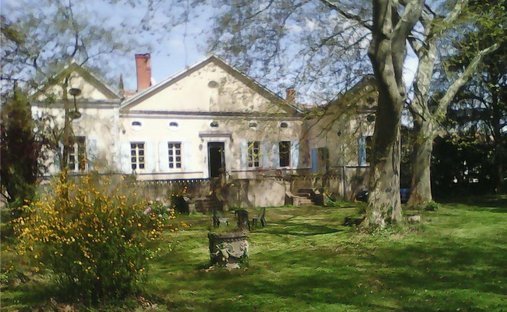 Haus in Nabeillou-La Jonquière, Graulhet, Frankreich 1