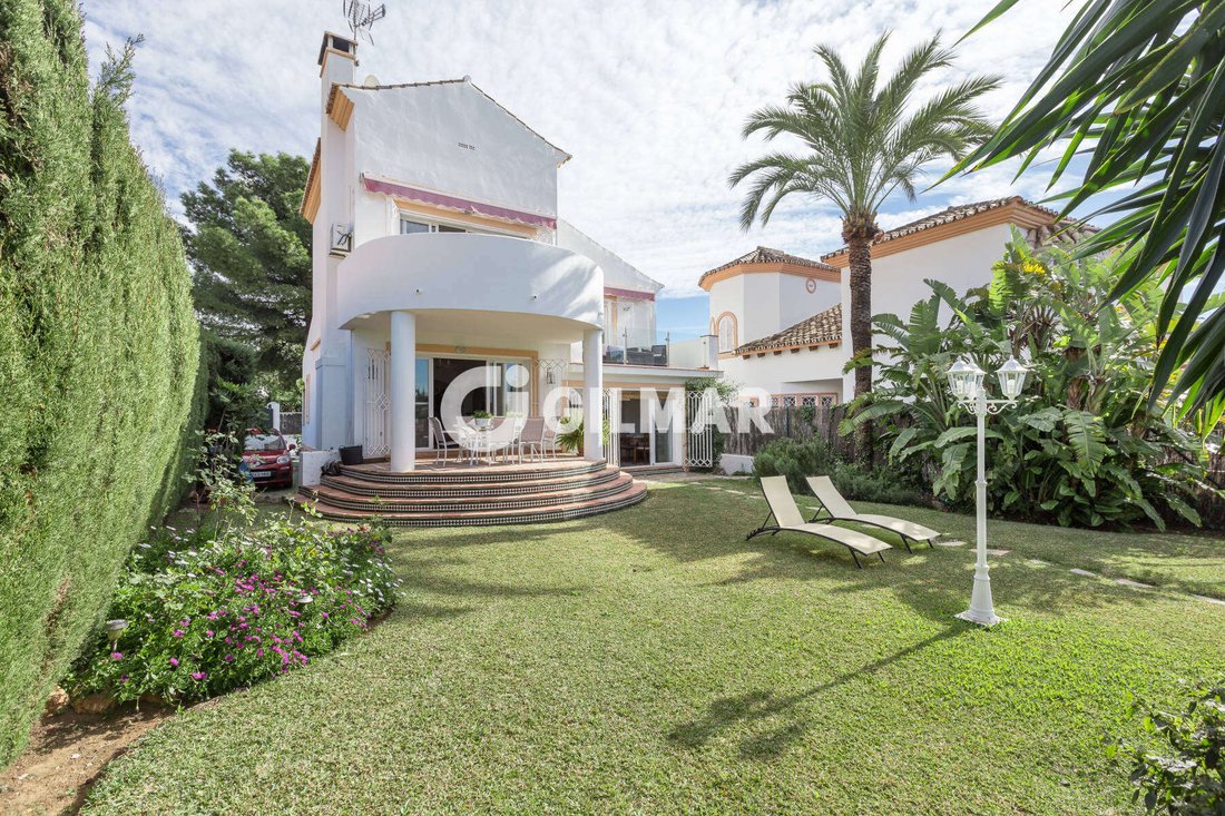 Villa à Marbella, Andalousie, Espagne 3 - 18879022