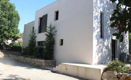 Villa in Saint-Cézaire-sur-Siagne, Provence-Alpes-Côte d'Azur, France 1