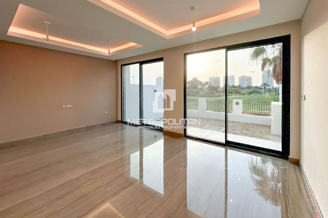 Townhouse en Damac Hills, Dubái, Emiratos Árabes Unidos 2 - 18885738