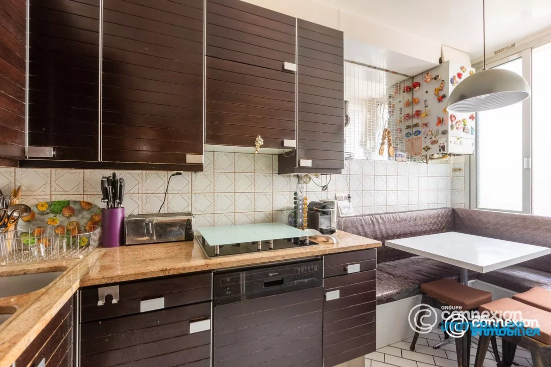Wohnung in Montmartre, Paris 18e Arrondissement, Paris 4 - 18885009