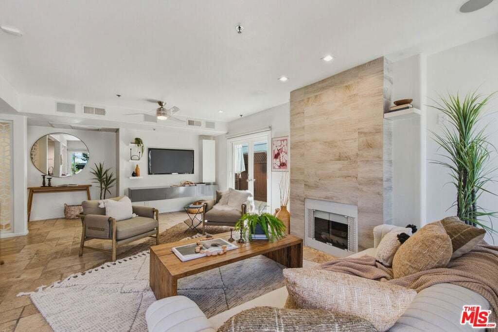 Condominio a Los Angeles, California, Stati Uniti 5 - 18889489