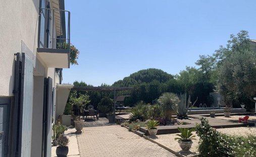 Maison à Centre Ville, Aigues-Mortes, France 1